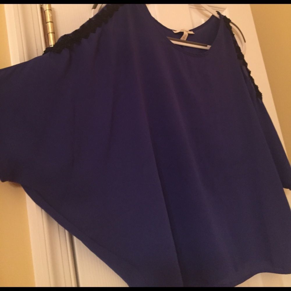 Top - Picture 6 of 8